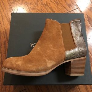 YS Tan & Bronze Chelsea Boot - Size 10
